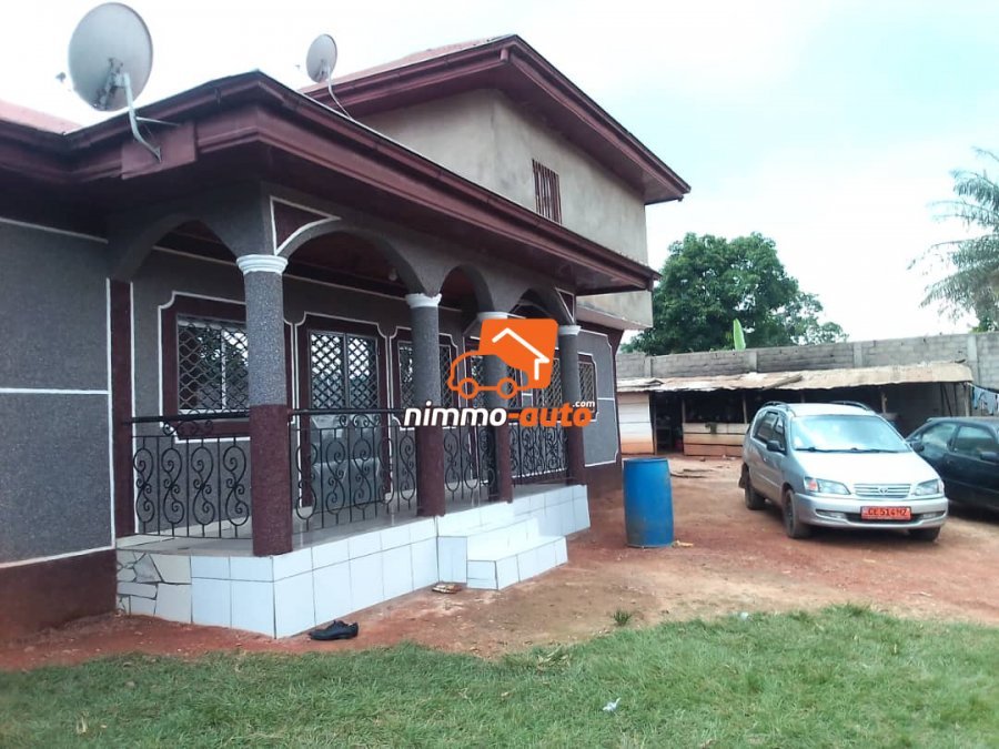 duplex/villa