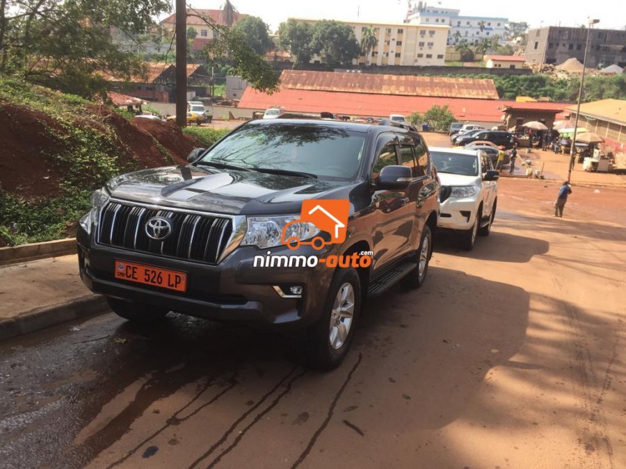 Toyota Prado 2021 à louer avec chauffeur