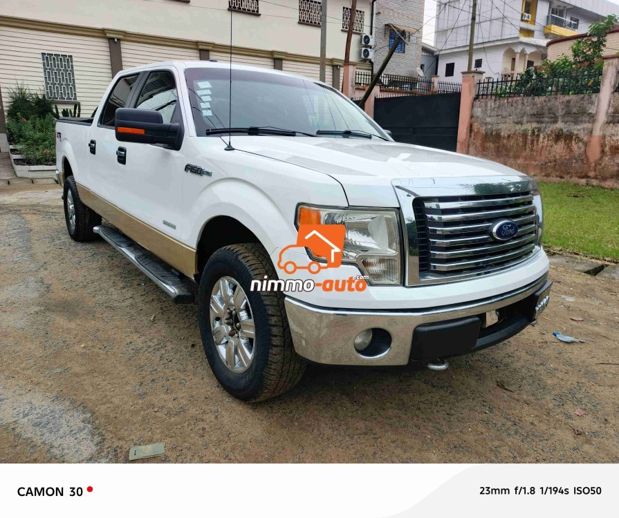 Pickup Ford F-150 4X4WD version 2012