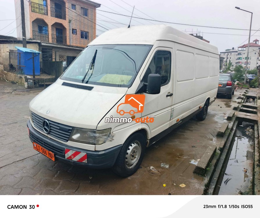 FOURGON MERCEDES SPRINTER 312D-VERSION 2006-OCCASION DU CAMEROUN