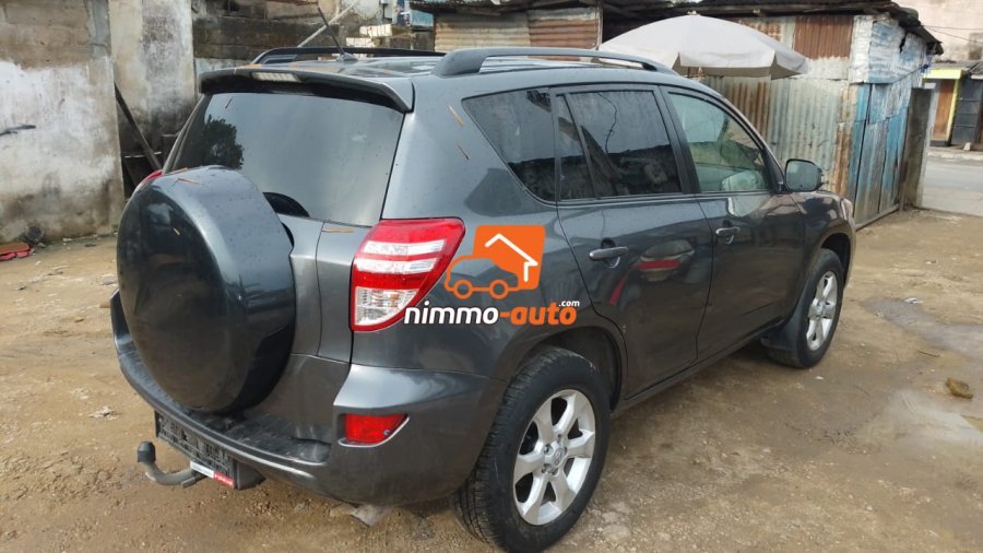 voiture toyota rav4 RAV4