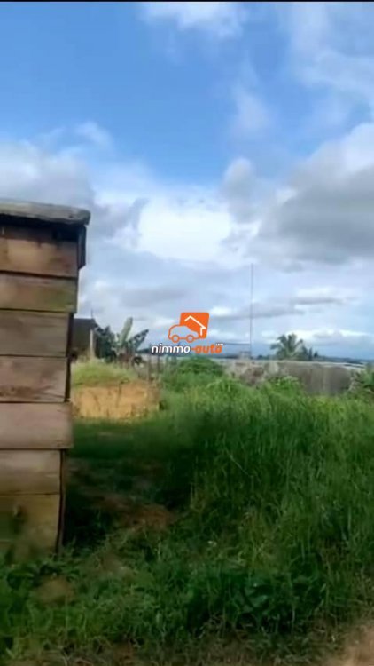 magnifique terrain à vendre à pk13