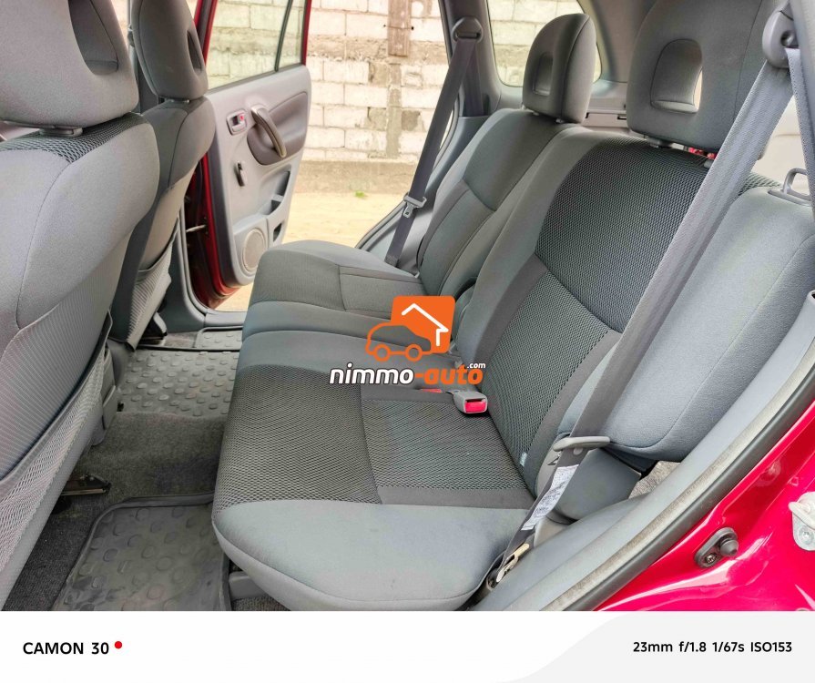 TOYOTA RAV4-4X4WD VERSION 2004-OCCASION D’ALLEMAGNE