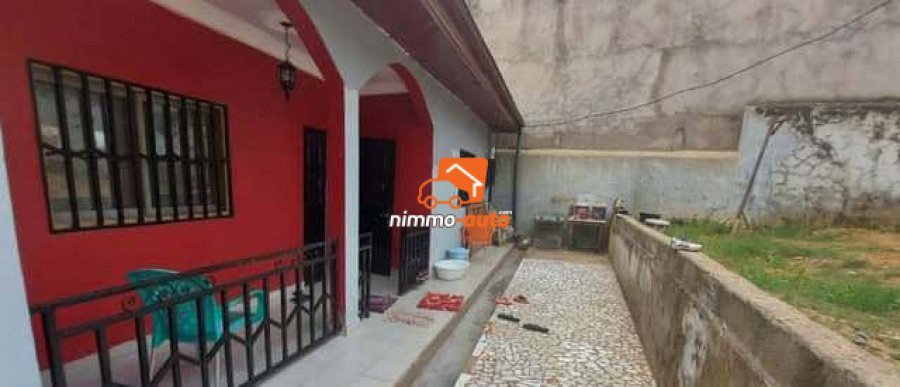 Villa à vendre à Obobogo
