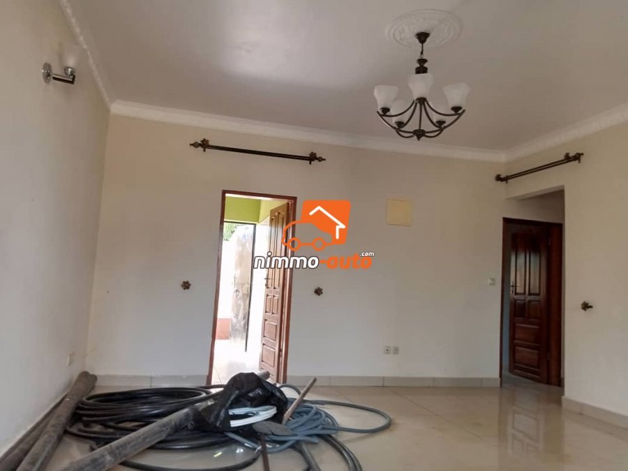Appartement à louer à Simbock
