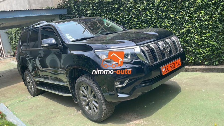 Besoin d'évasion? Louez cette toyota prado avec tout le confort disponible dans la ville et en dehors