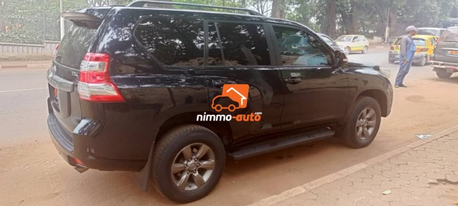 Louez cette Toyota Prado au confort Absolu en Ville et Hors Ville