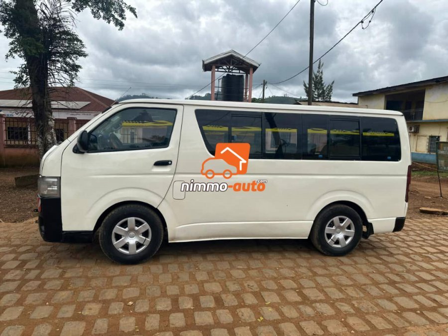 toyota hiace