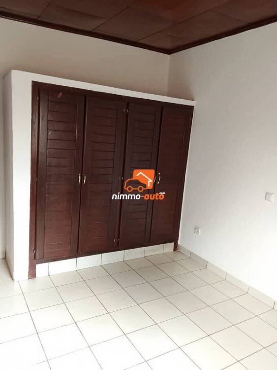 joli appartement moderne situé à nvam
