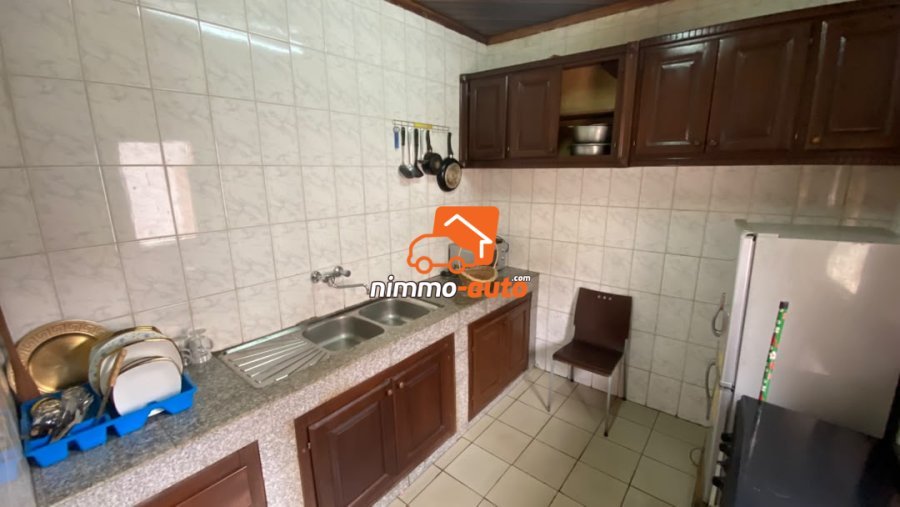 Magnifique appartement meublé pour vos séjours dans un milieu calme et résidentiel à Bastos