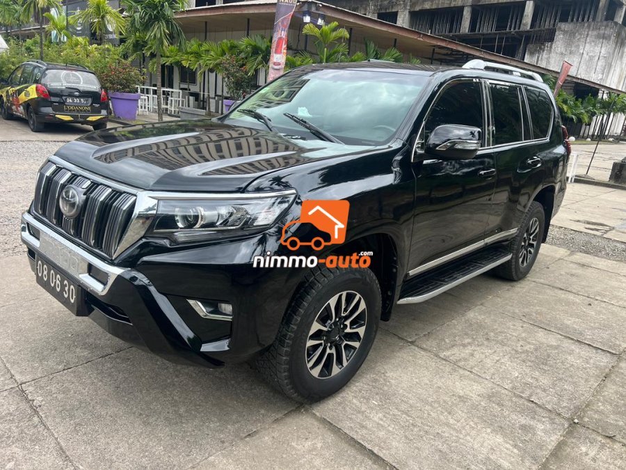 toyota prado 2023 a louer