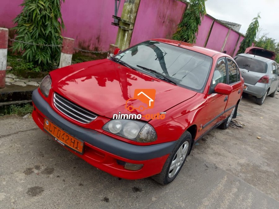 TOYOTA AVENSIS