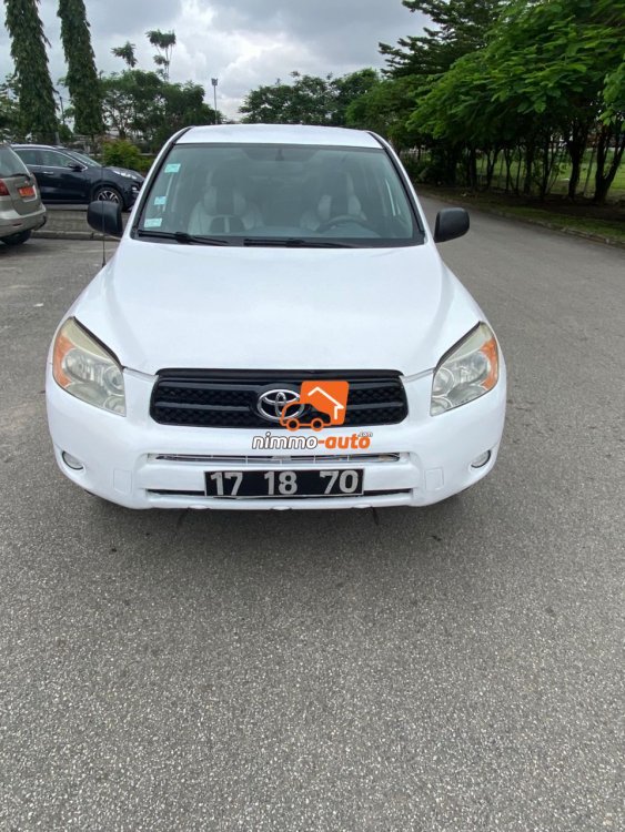 TOYOTA RAV4 4WD