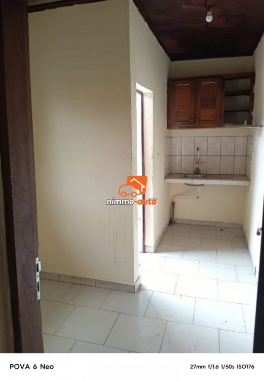 appartement 2 chambres A LOUER A SYMBOCK