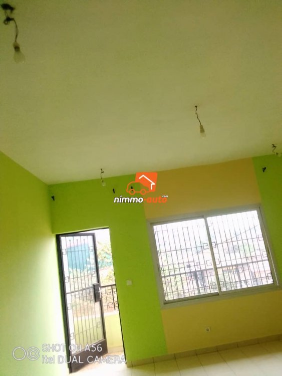 Magnifique Appartement à louer à Biyem-Assi dans un Immeuble