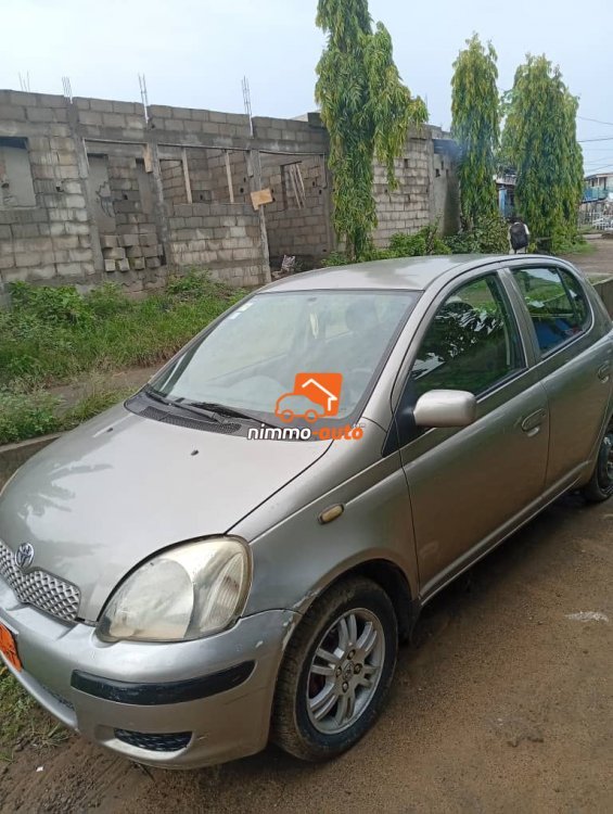 TOYOTA  YARIS