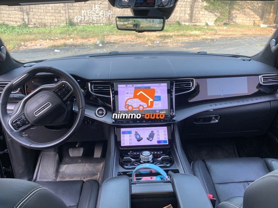 Jeep grand wagoneer Platinum