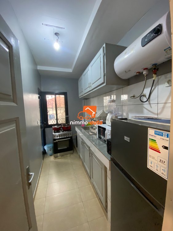 Superbe appartement meuble a louer à PK11