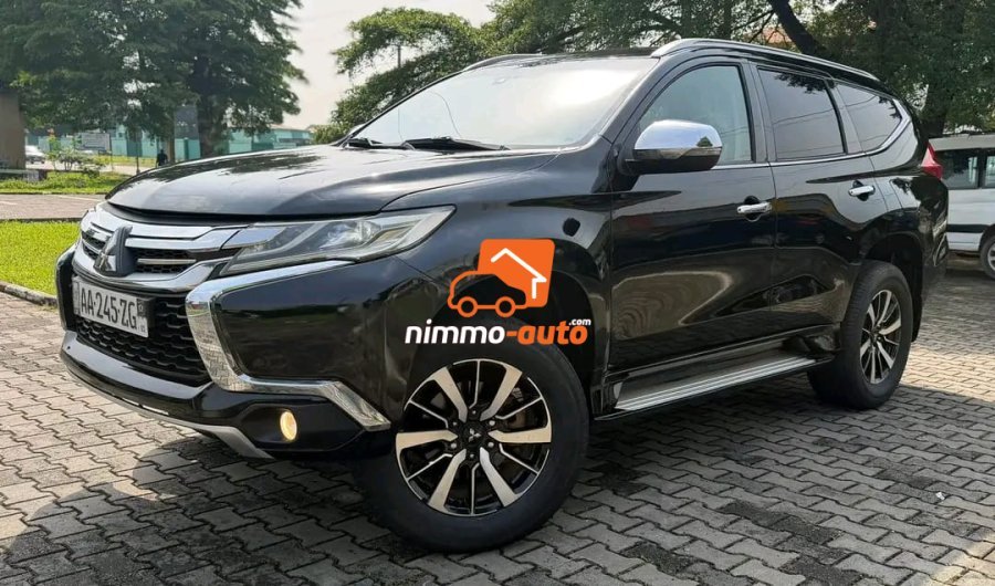 MITSUBISHI PAJERO 2022 a louer