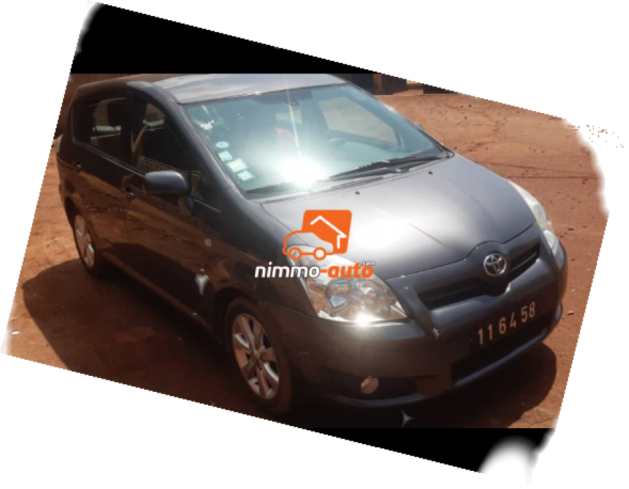 TOYOTA COROLLA VERSO 7 places