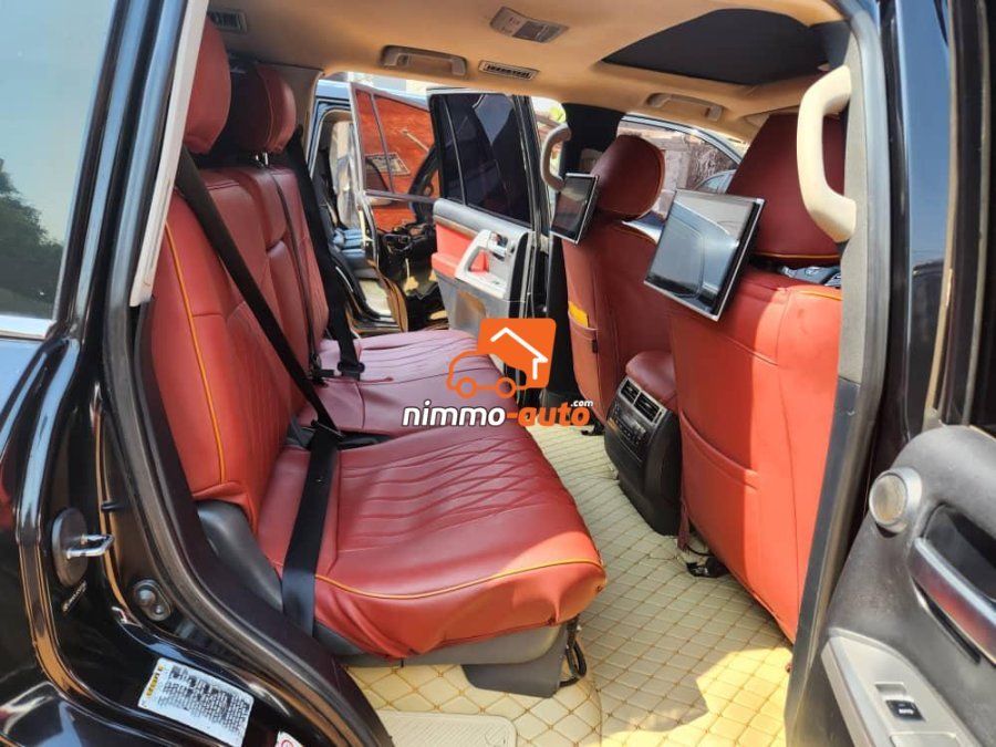 toyota land cruiser 2024 a louer