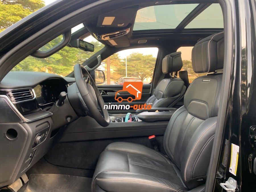 Jeep grand wagoneer Platinum