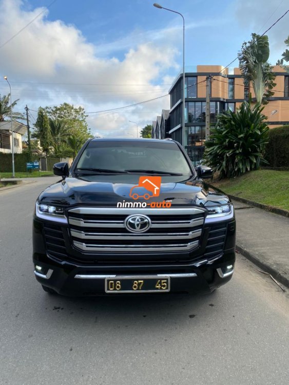 toyota land cruiser 2021  a louer