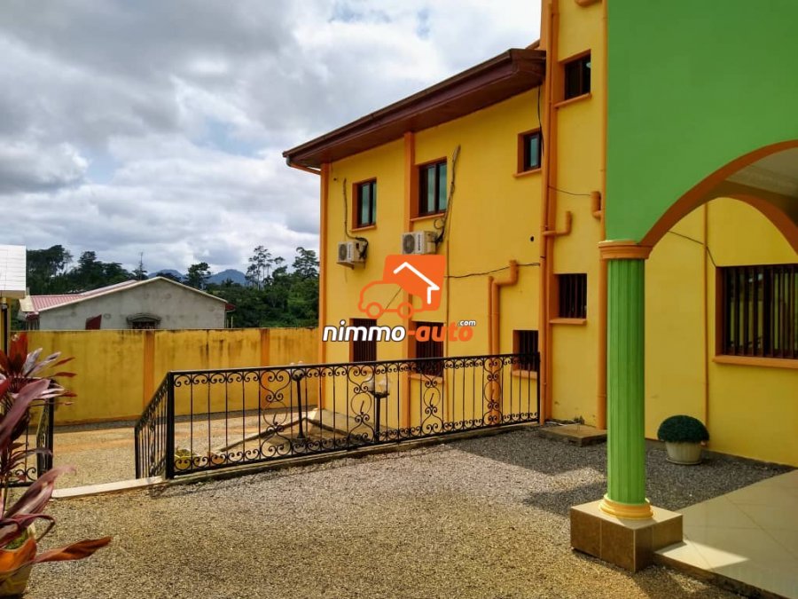 Hôtel à vendre à mbankomo