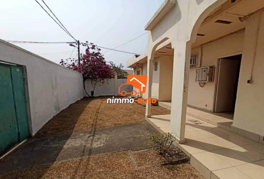 Maison à vendre Douala Bonamoussadi