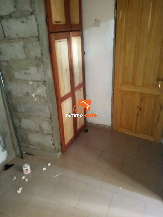 Studio moderne a louer a ngousso