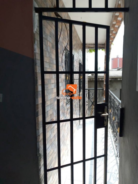 Appartement nouvellement construit à bepanda bocom