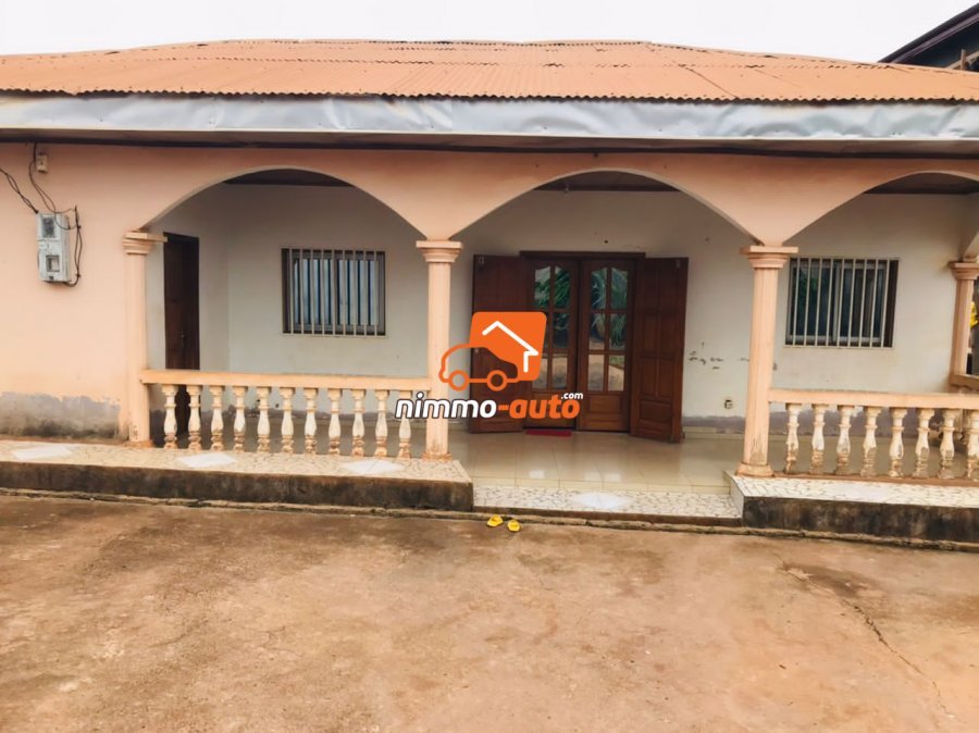 Villa à vendre à Odza Toutouli