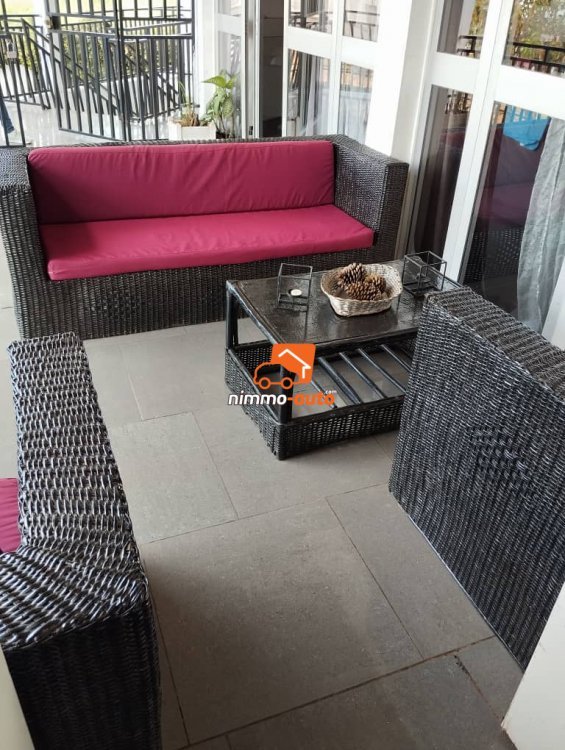 Appartement meublé 3chbres à louer à Odza auberge bleue