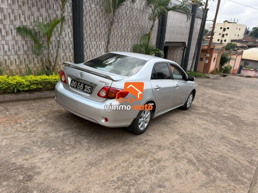 Vente toyota corolla police