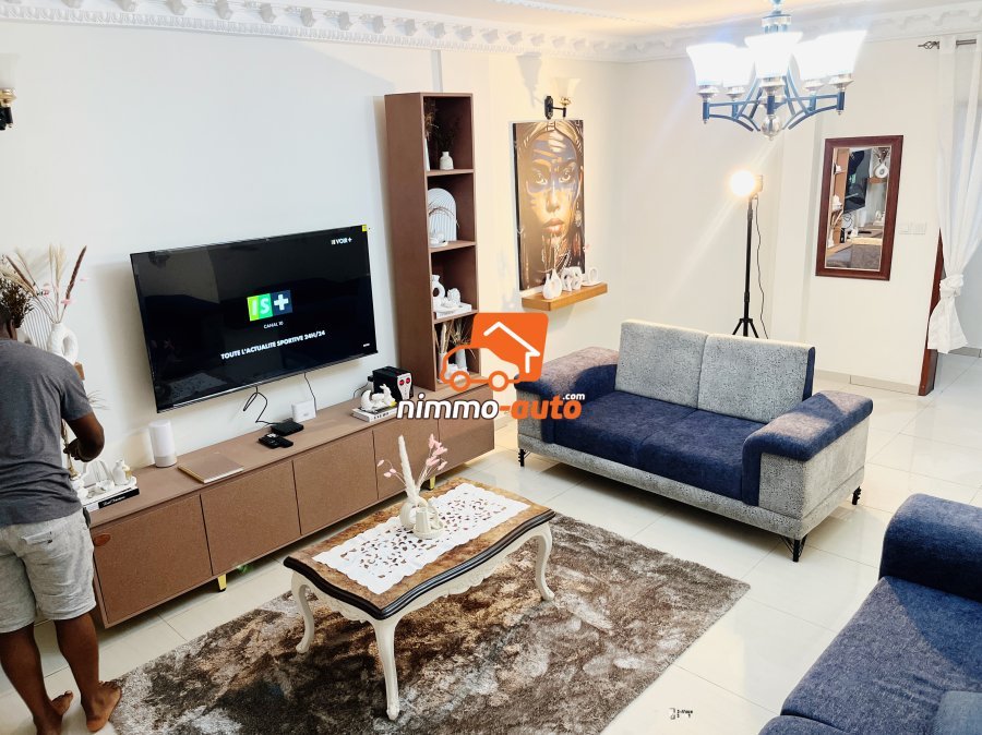 Appartement meublé 2 chambre à la base aérienne Mvan