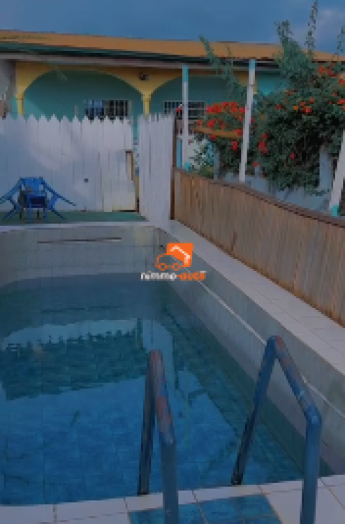 Appartement meublé de 02 chbres à louer avec piscine à Messassi