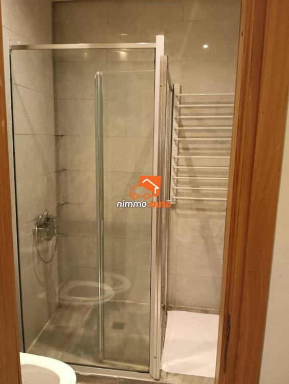 Vaste appartement meublé à louer au quartier Bonapriso