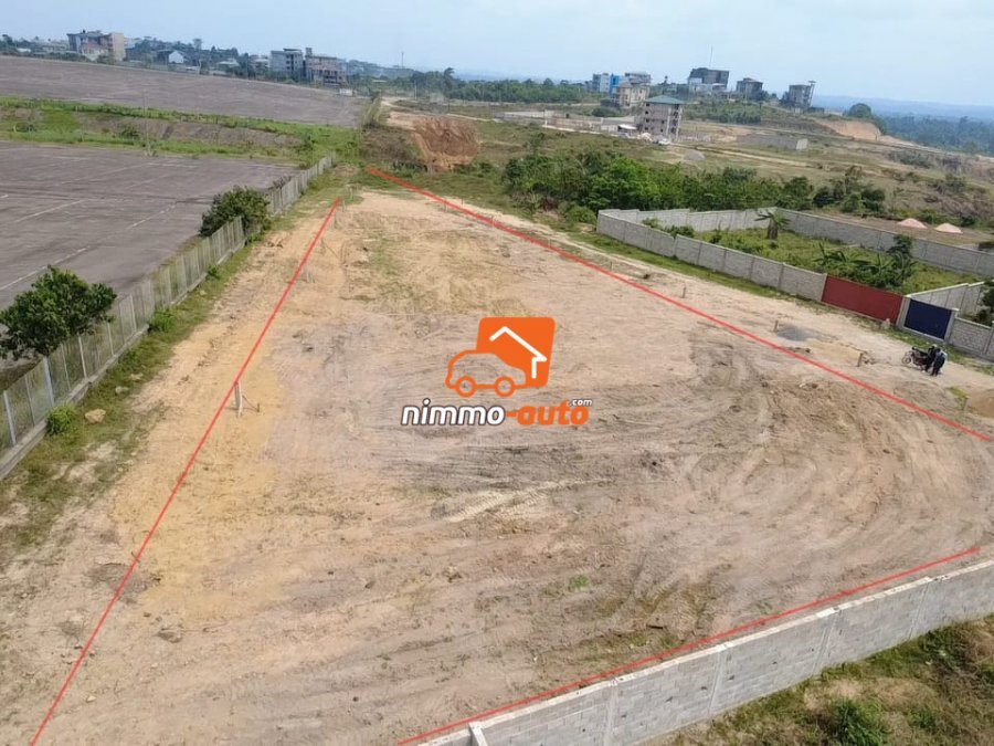 terrain à vendre à Japoma pour un prix incroyable