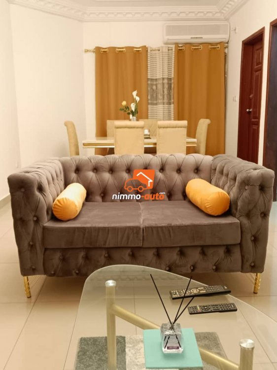 Appartement meublé à louer à Yaoundé (Nlongkak)