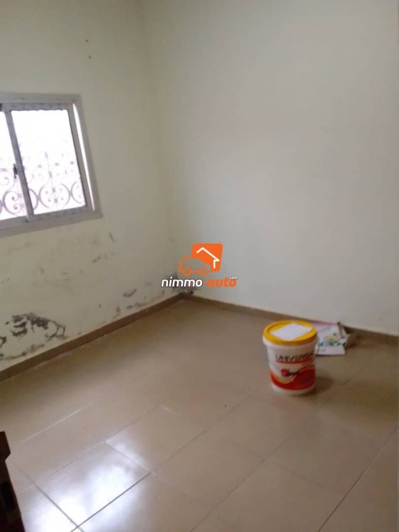 Appartement à louer à Emana Lycée