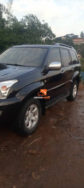 PRADO Landcruiser VX 7places à louer