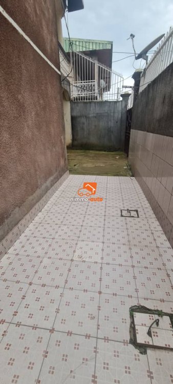 Duplex à louer à TKC