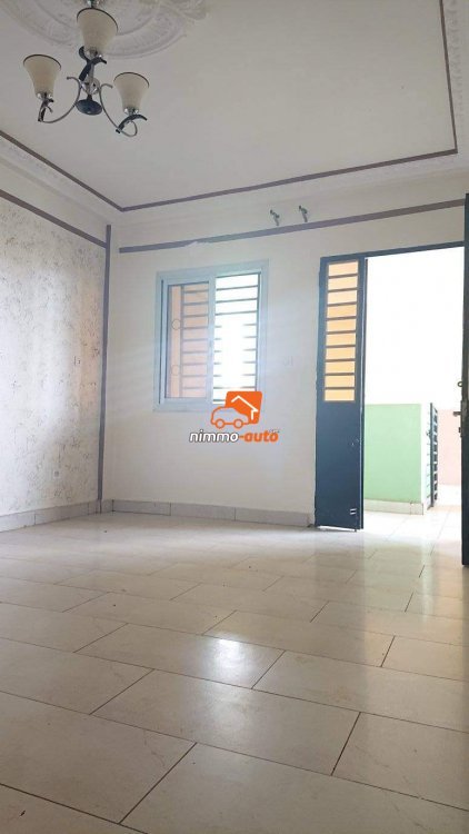 Studio moderne très chic à louer à Nsam escale