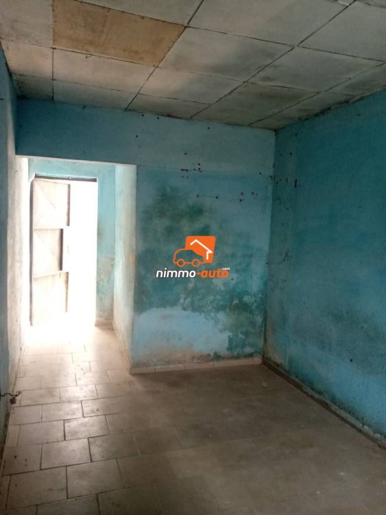 Chambre à louer à PK10 antenne orange