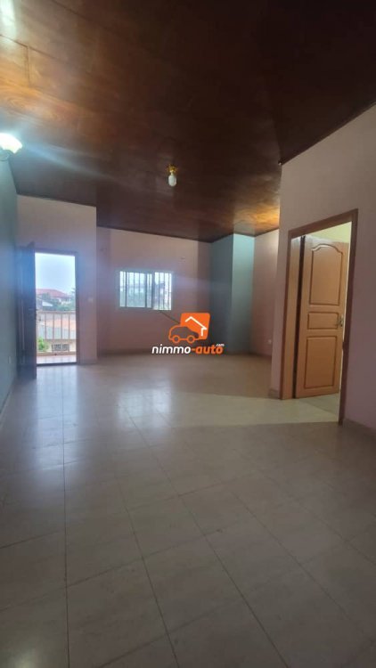 Très grand appartement moderne à louer à Damas entrée Kameni