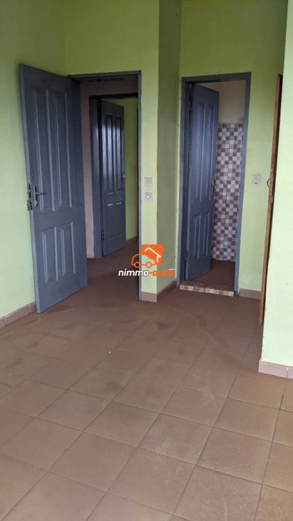 Plusieurs appartements modernes à louer à Mendong lieu-dit Nkolzié
