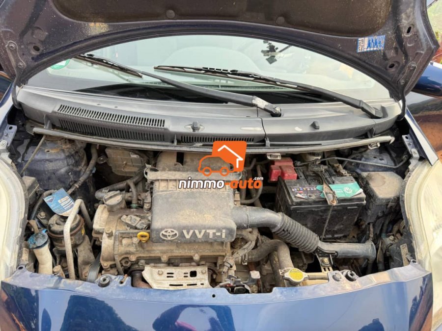 Jolie Yaris Vitz Année 2009 Occasion d'Allemagne à vendre à Yaoundé