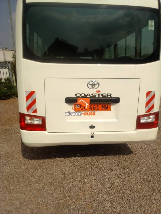 Magnifique coaster à louer pour tous vos déplacements de groupe