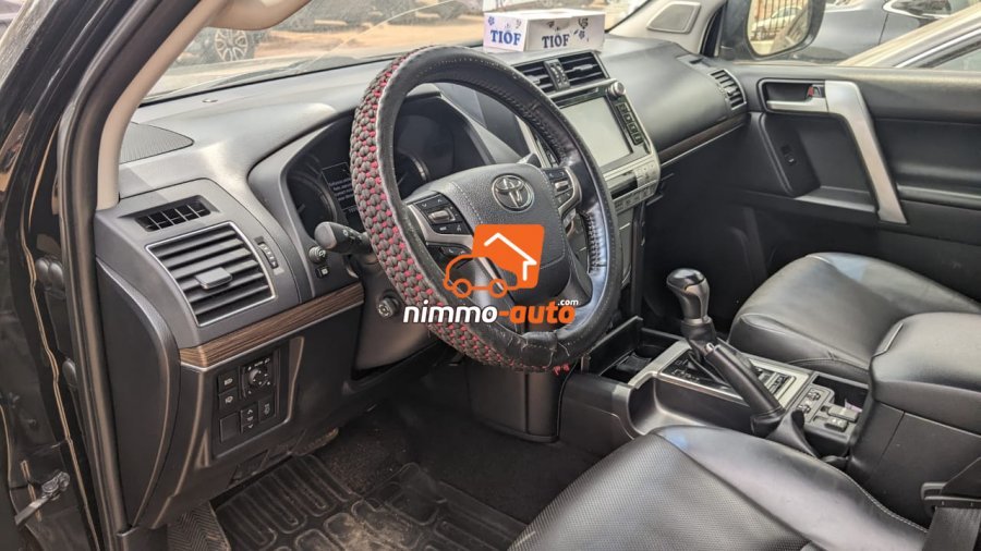 Toyota Prado Full options (quasiment neuve) – Location à Yaoundé et hors ville
