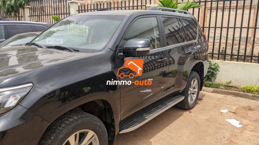 Toyota Prado Full options (quasiment neuve) – Location à Yaoundé et hors ville